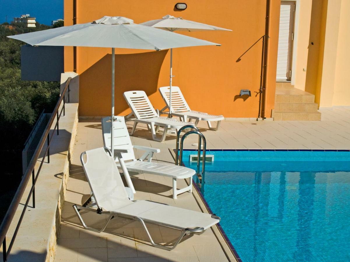 Olive Tree Hillside Apartment Stalos Exterior photo